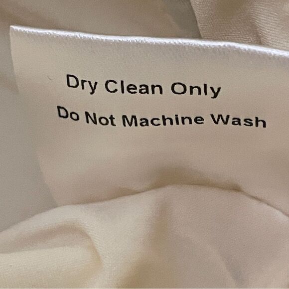 NWT The Brand Label Cropped Top Puffy Sleeve Blouse Cream Color Size XXL - Picture 13 of 16